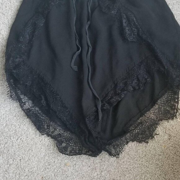 Womens Black Lace Trim Shorts By Pure Hype Size M - Picture 3 of 3